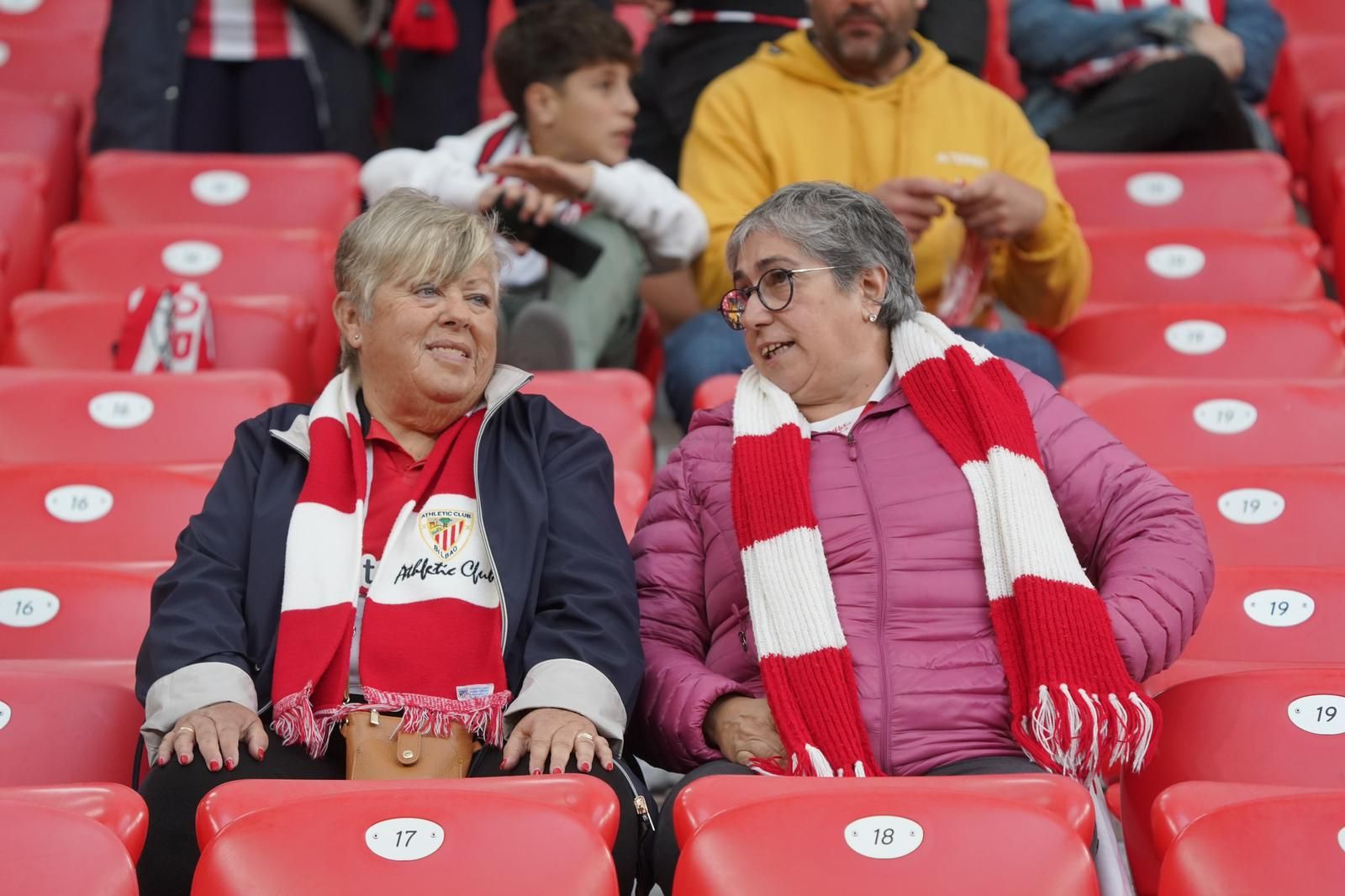 En imágenes: ¿Has estado en San Mamés viendo el Athletic-Mallorca? Búscate en nuestra galería