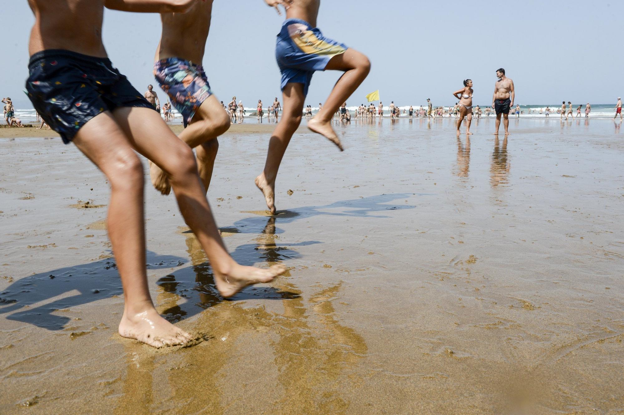 En imágenes: La previsión de calor se prolonga al martes en Euskadi