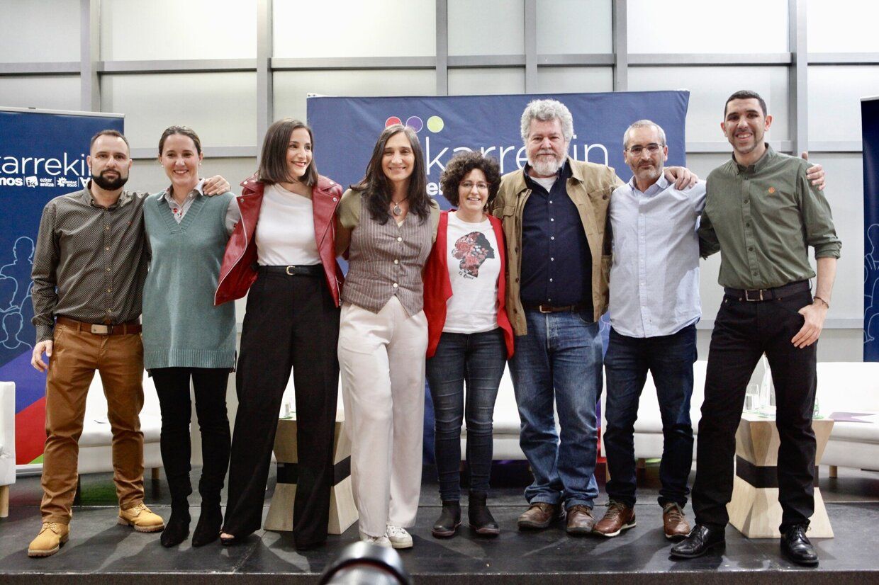 En imágenes: arranca la campaña en Vitoria