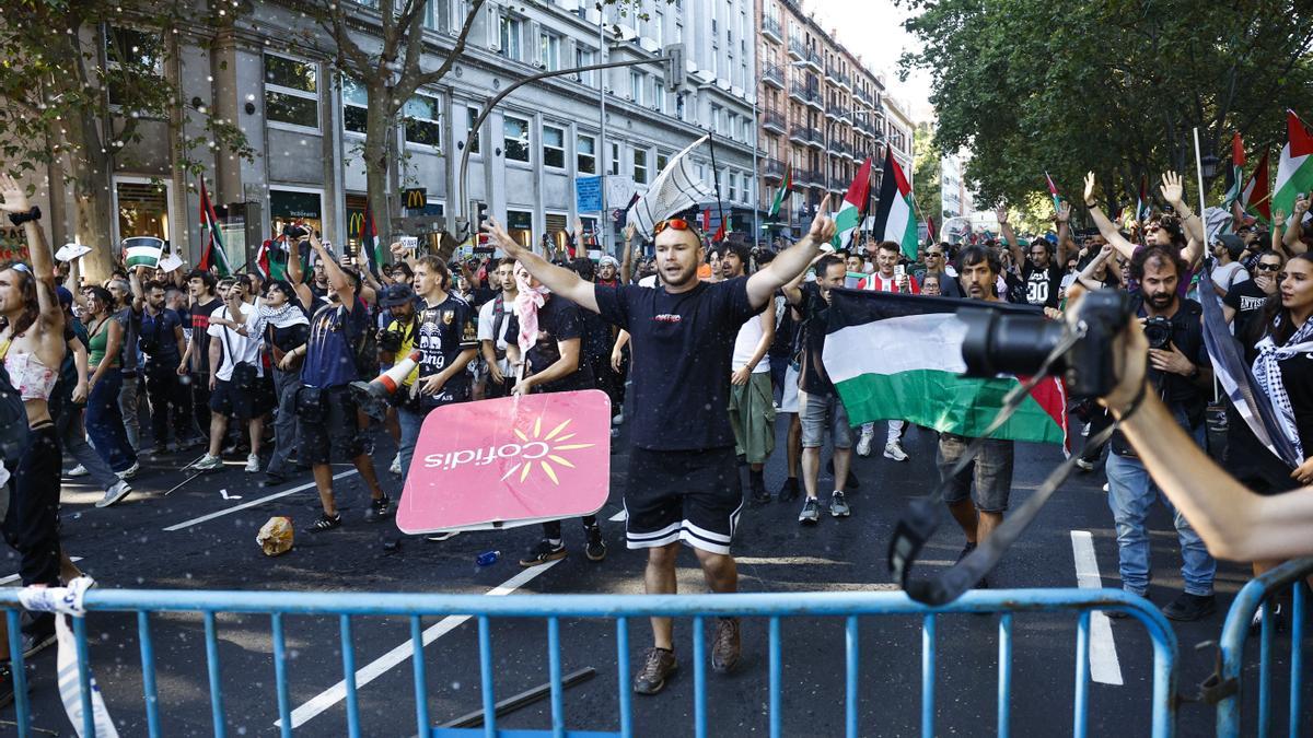 Cargas policiales en Madrid contra los manifestantes 