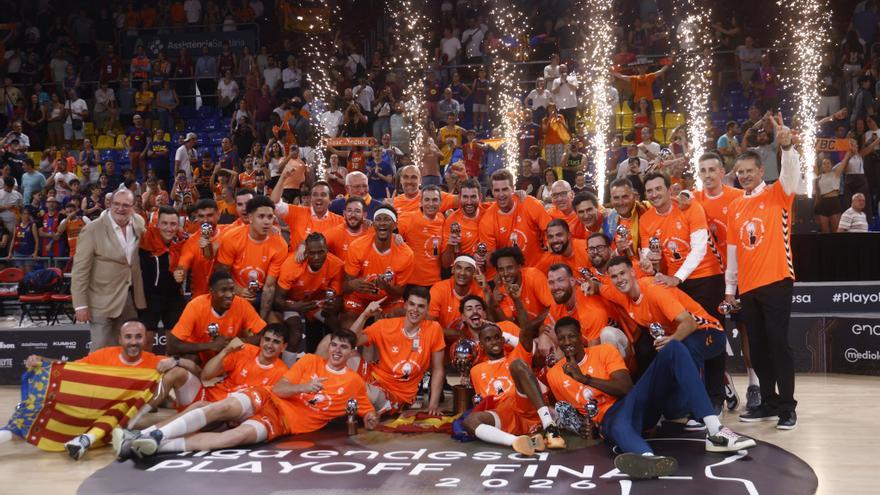 El Valencia Basket arrolla al Barça y se proclama campeón de la Liga Endesa
