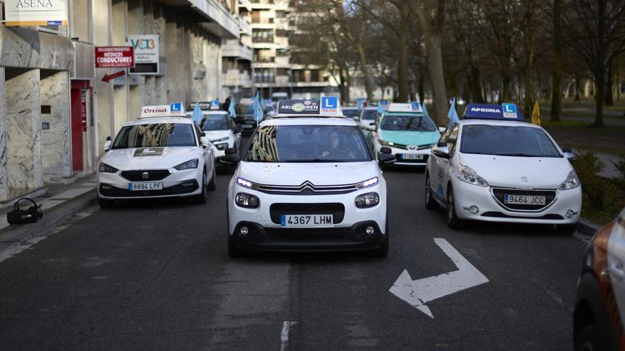 Autoescuelas alertan de que en febrero en Navarra solo dispondrán de cuatro examinadores operativos