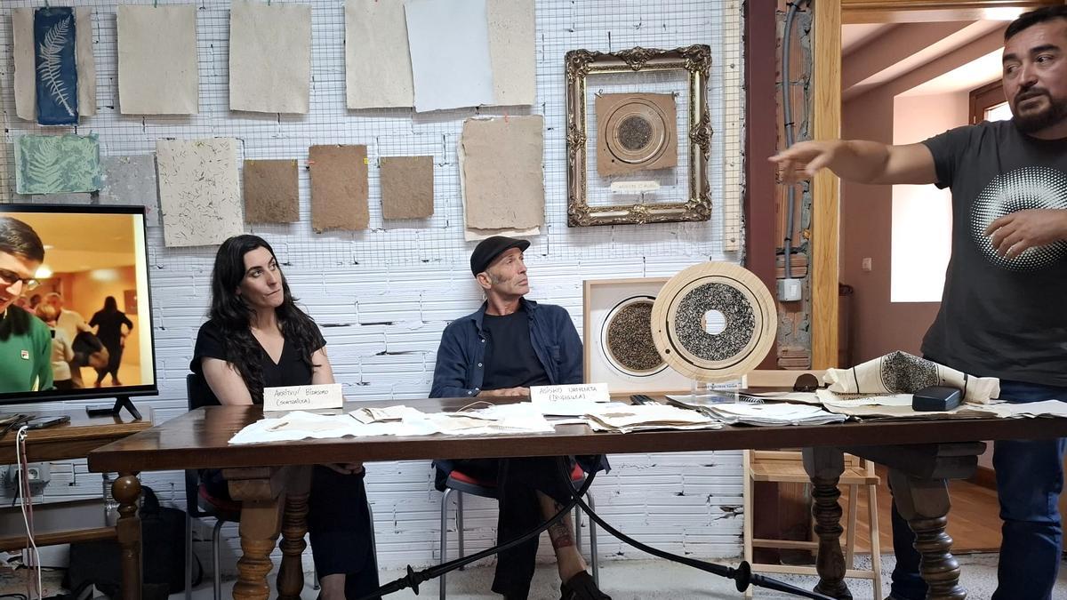 Arritxu Bidasoro, Asisko Urmeneta y Garikoitz Murua participaron en la jornada.