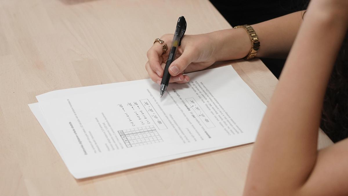 Informazio horretatik kanpoko irudia.