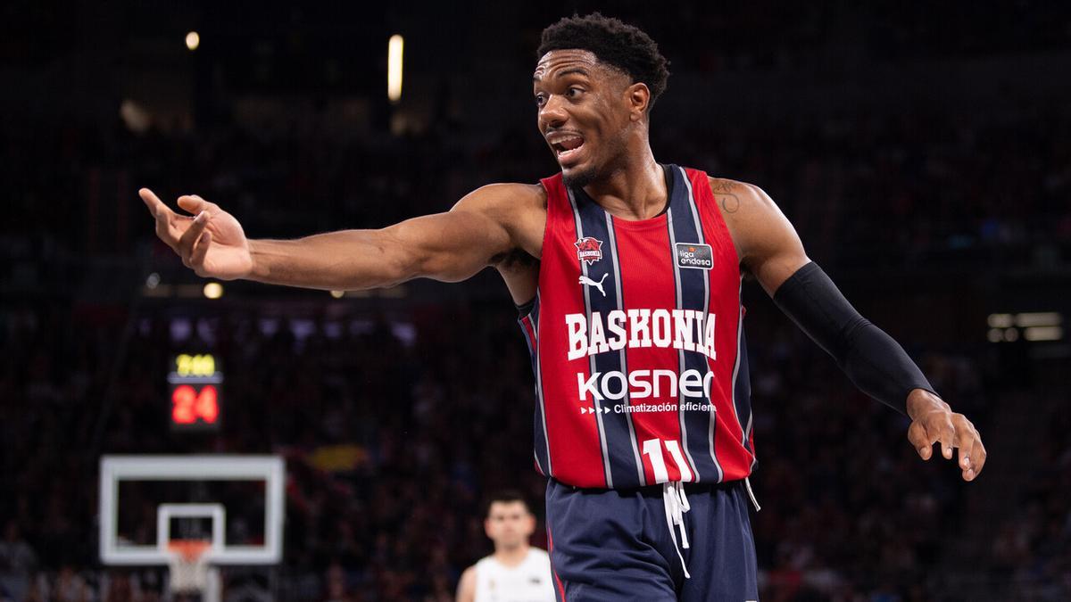 Trent Forrest durante su exhibición con el Baskonia.