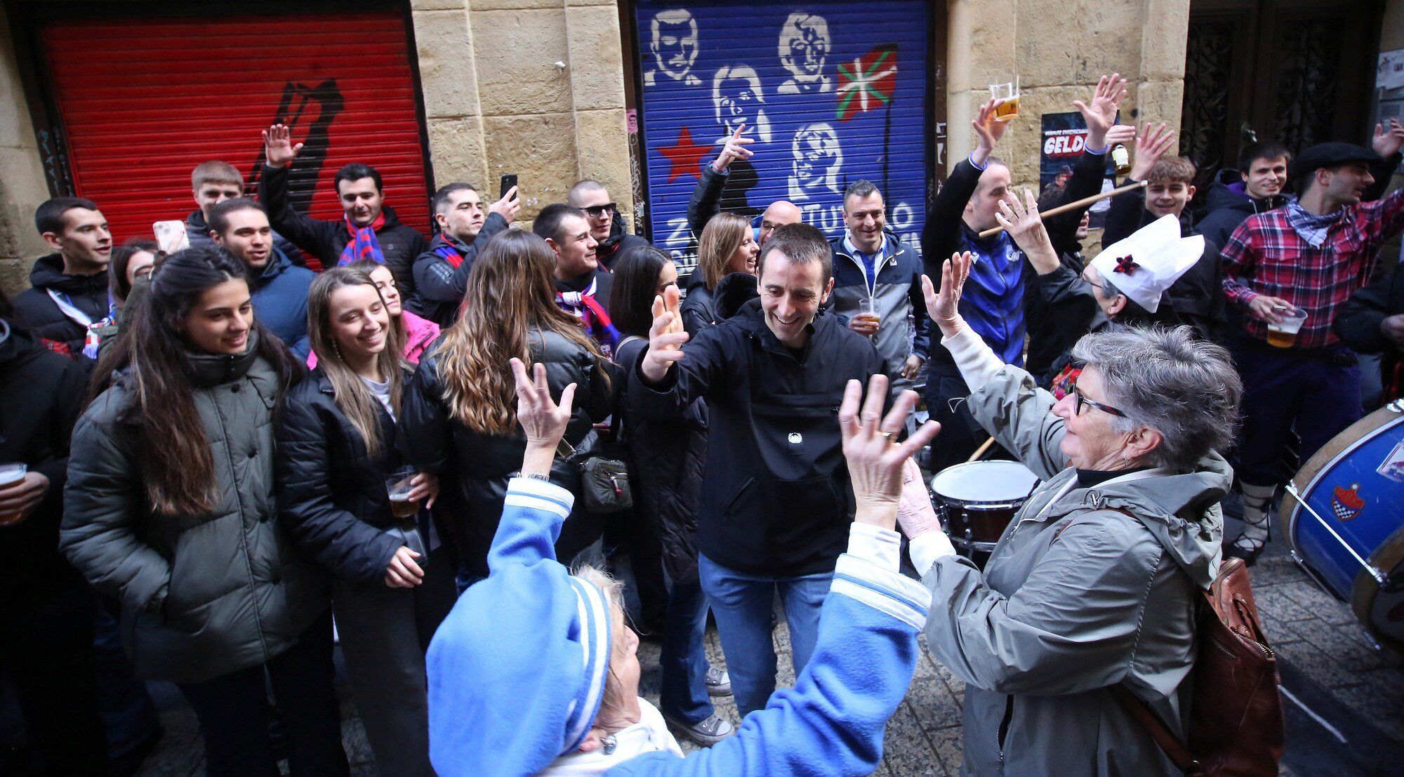 Carnaval rojillo en Donosti