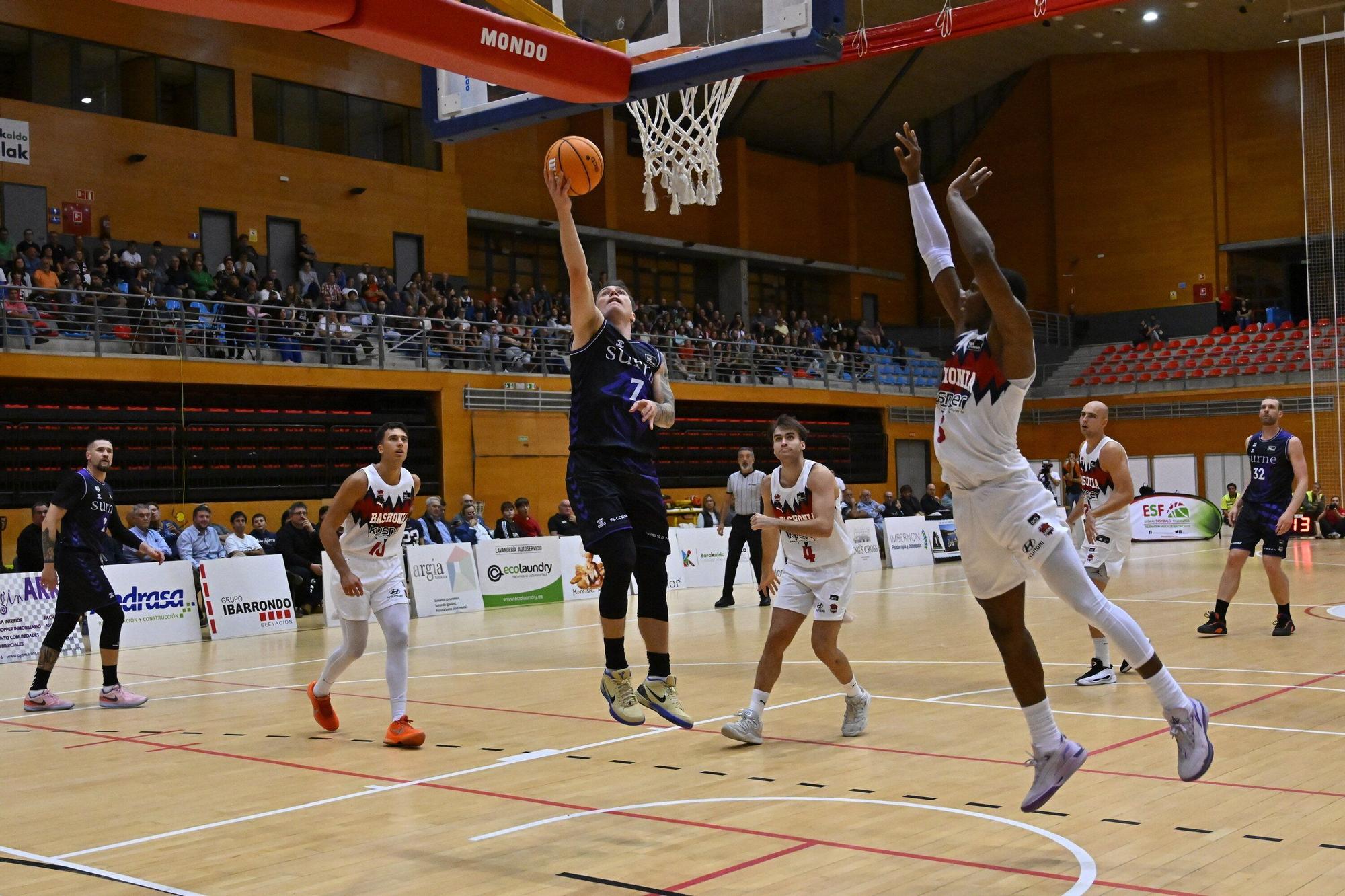 El Bilbao Basket-Baskonia, en imágenes