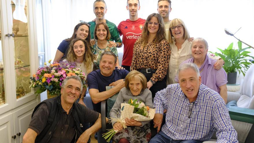 Jeru, la centenaria de Pamplona que cosió sueños y vibró con Osasuna