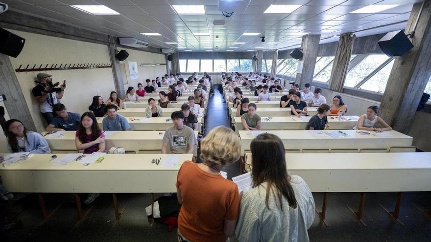 Tres de cada cuatro estudiantes harán la PAU en euskera en la EHU