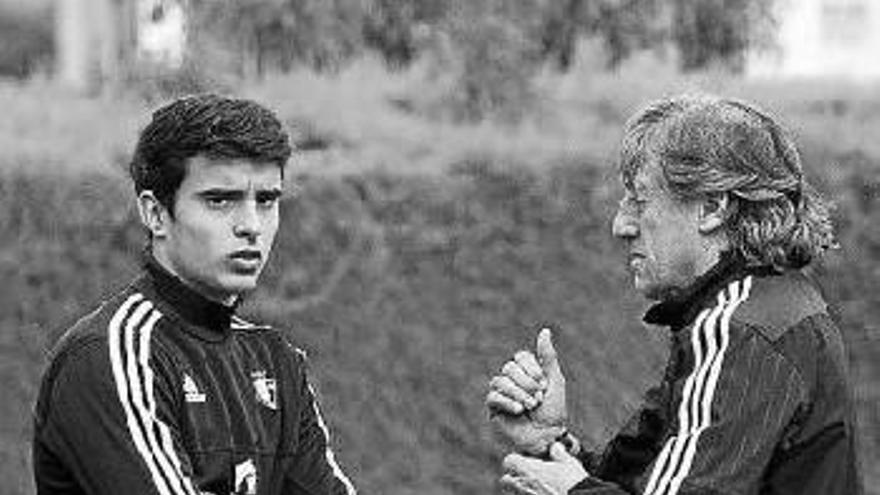 Martín dialoga con Jaime Dios en la sesión de ayer.