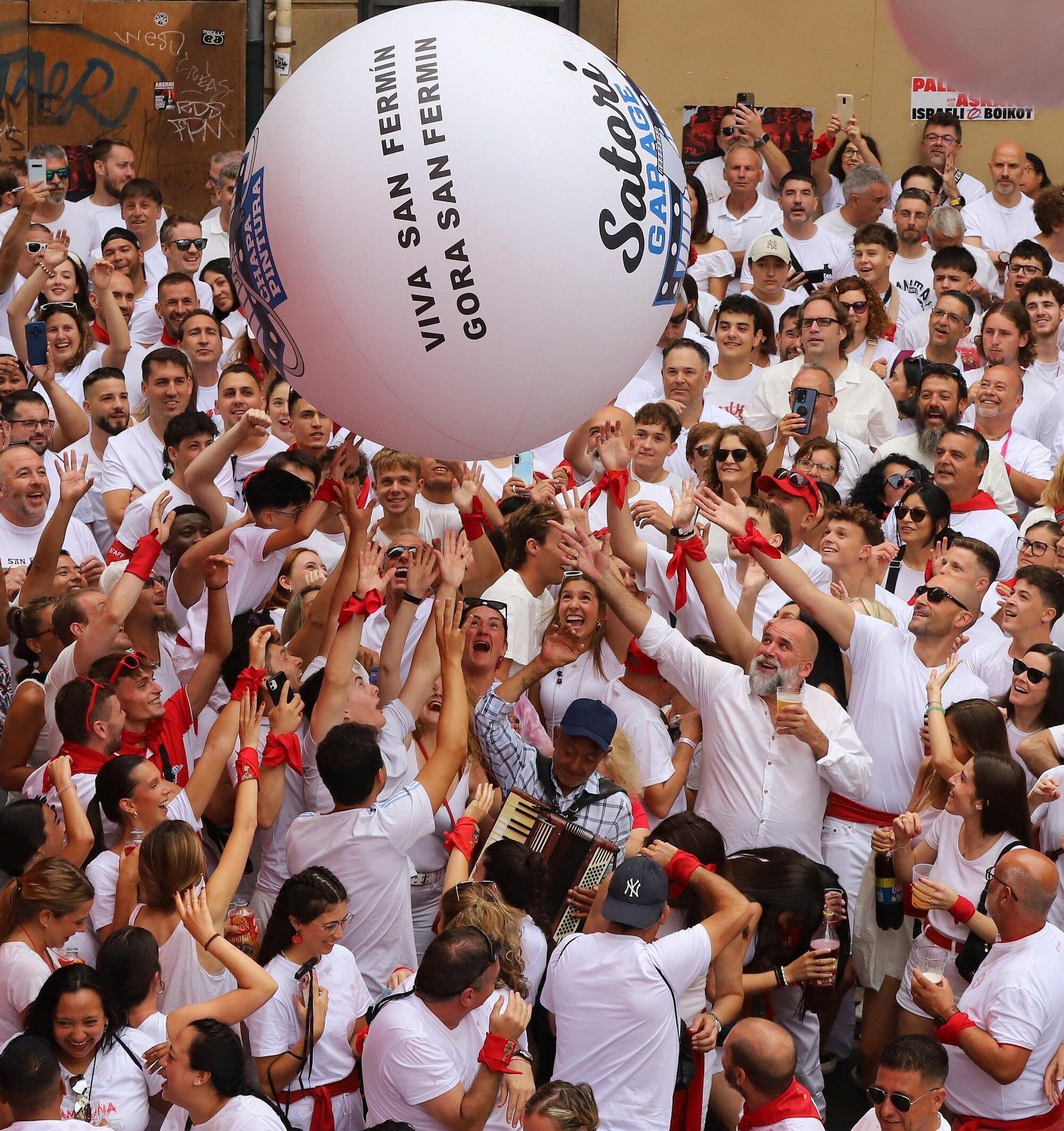 San Fermín 2025 | Momentos previos al lanzamiento del Chupinazo