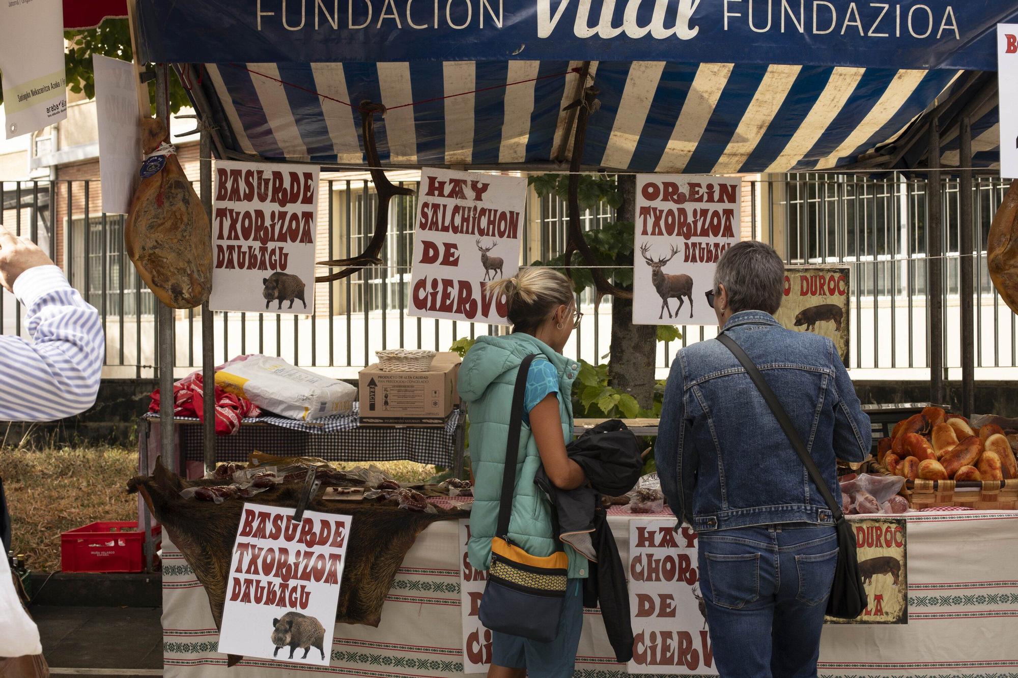 En imágenes: La Feria Agrícola de Santiago toma el Campus de Álava