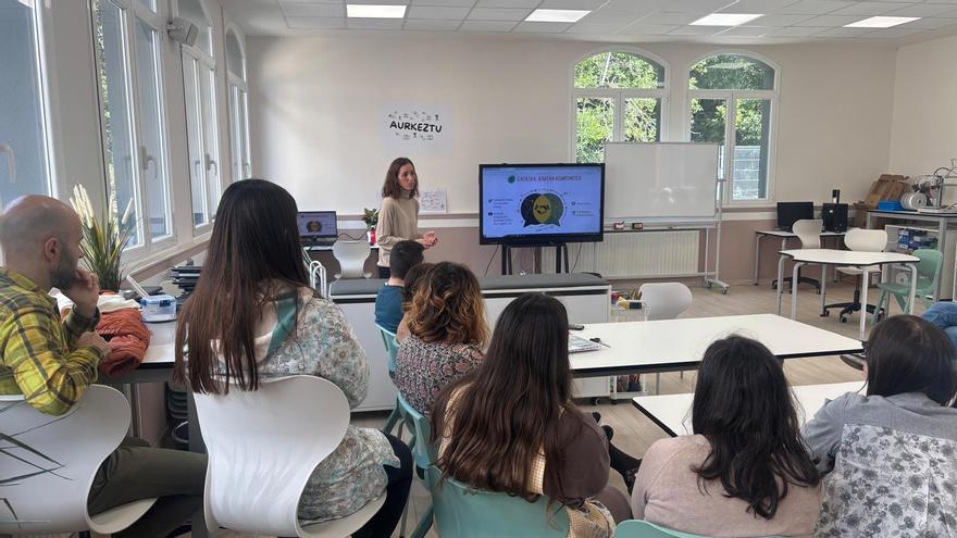 Karrantza saca tarjeta roja a los conflictos en el patio