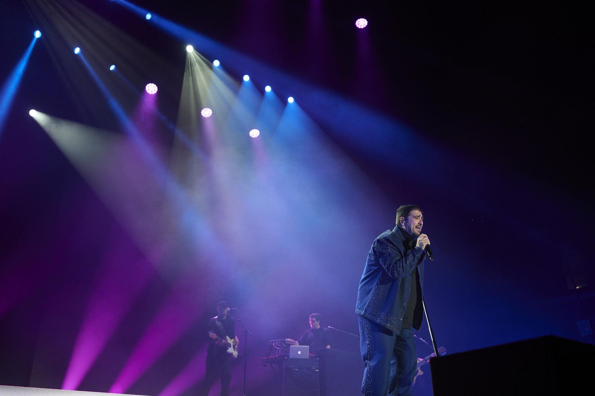 Fotos del concierto de Antonio Orozco en el Navarra Arena de Pamplona