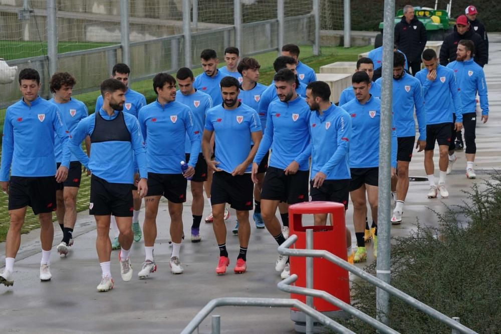 Entrenamiento del Athletic en Lezama.
