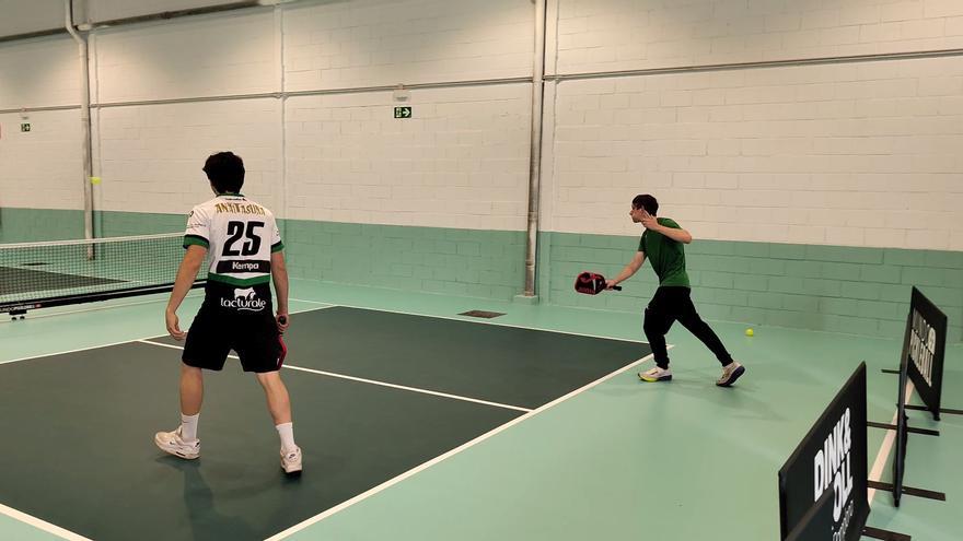 Pickelball