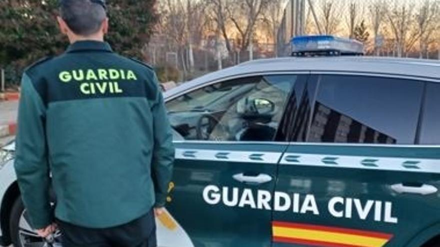 Detenidos en Navarra por vender a su hija por 5.000 euros y cinco botellas de whisky