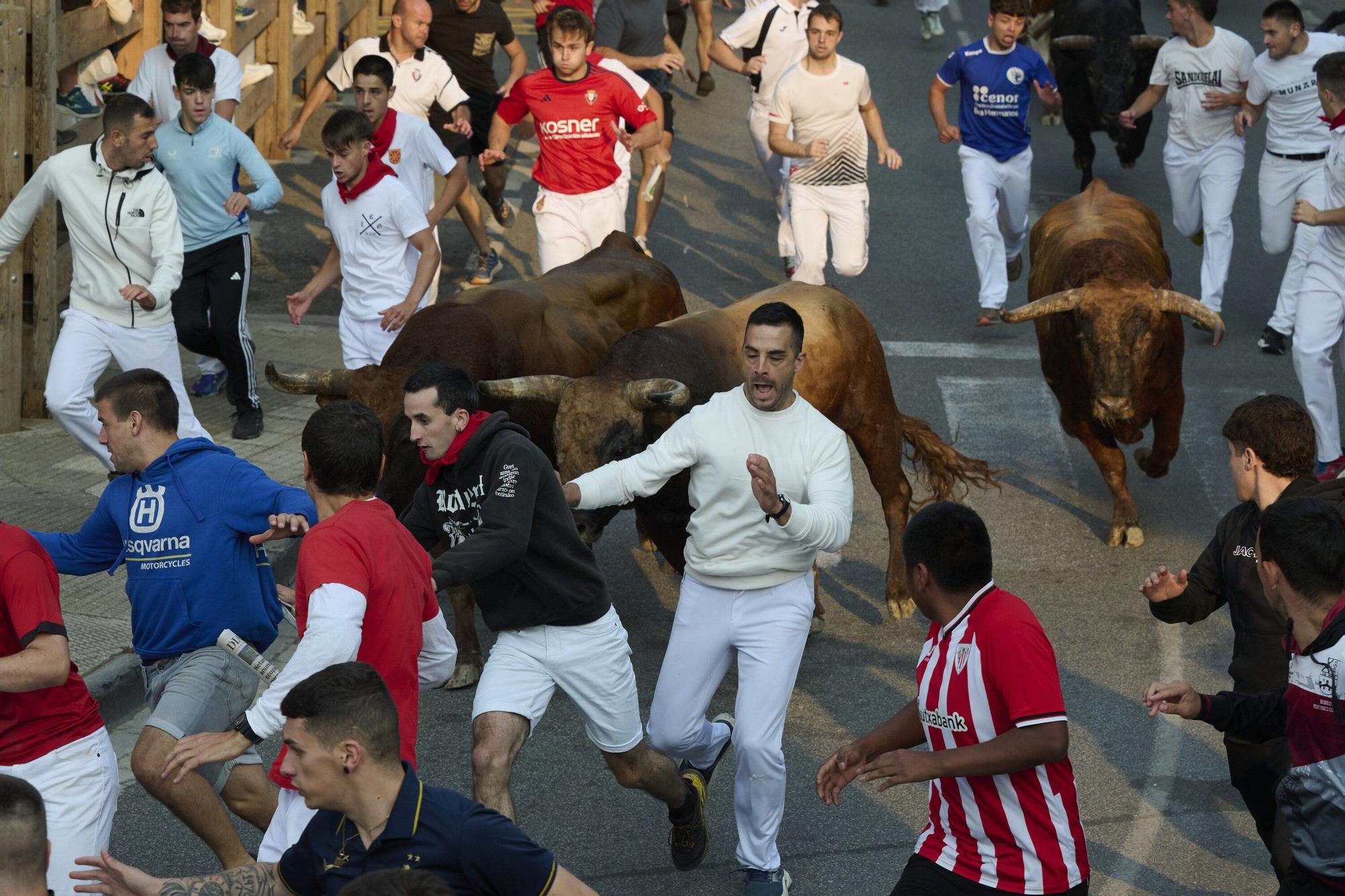 Fotos del sexto encierro de las fiestas de Tafalla 2025