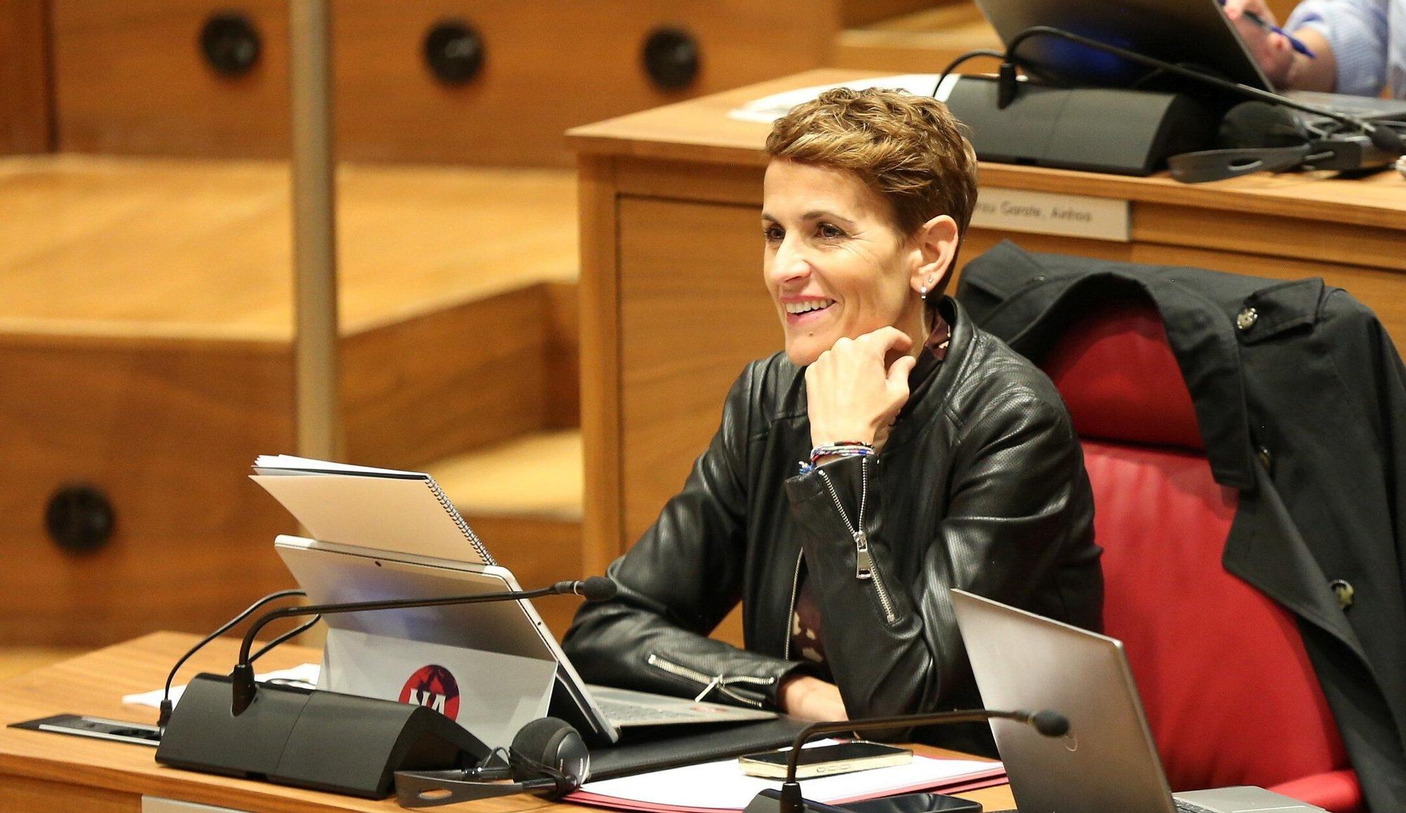 Reunión del pleno del Parlamento de Navarra