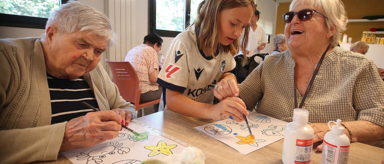 Amavir Sarriguren celebra su 'campamento con los abuelos'