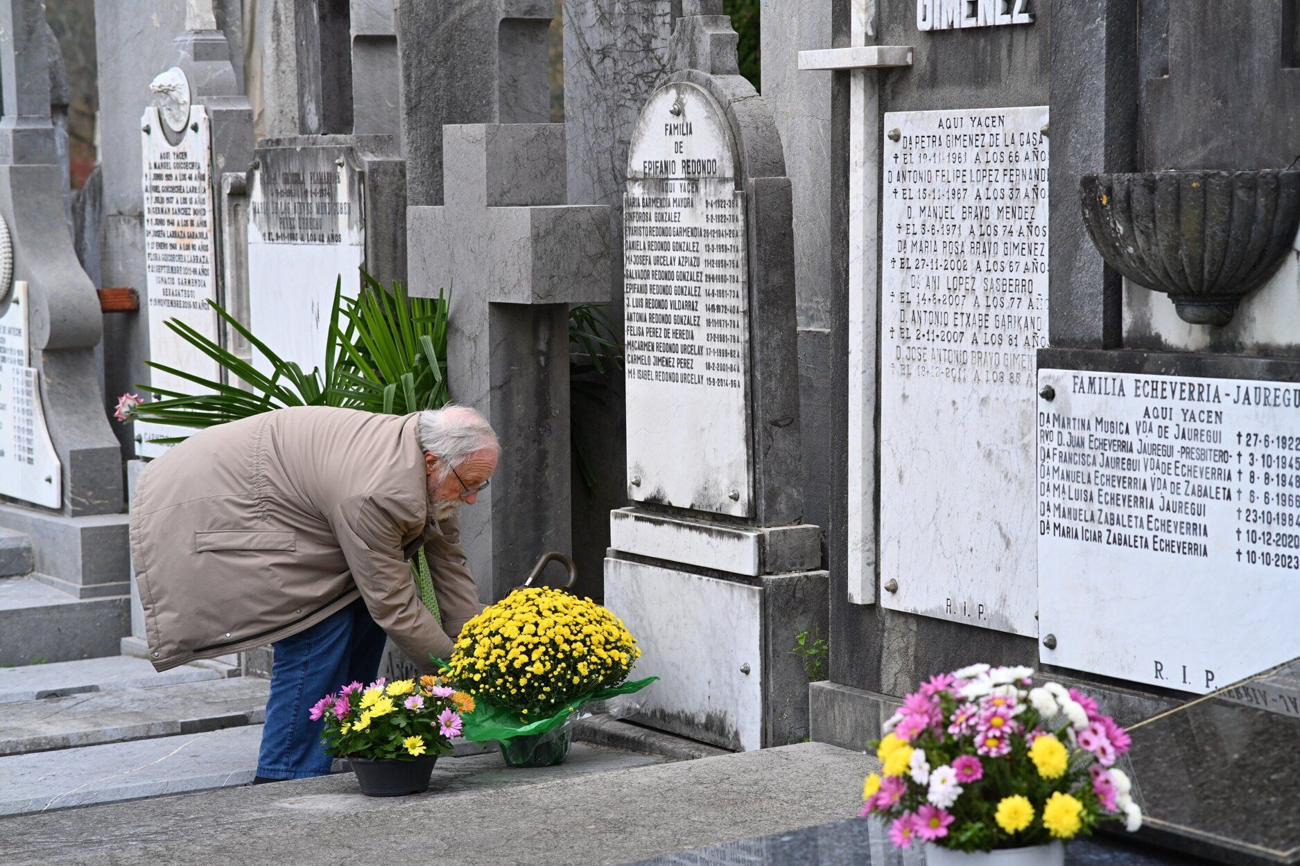 El cementerio de Donostia, punto de encuentro con el recuerdo