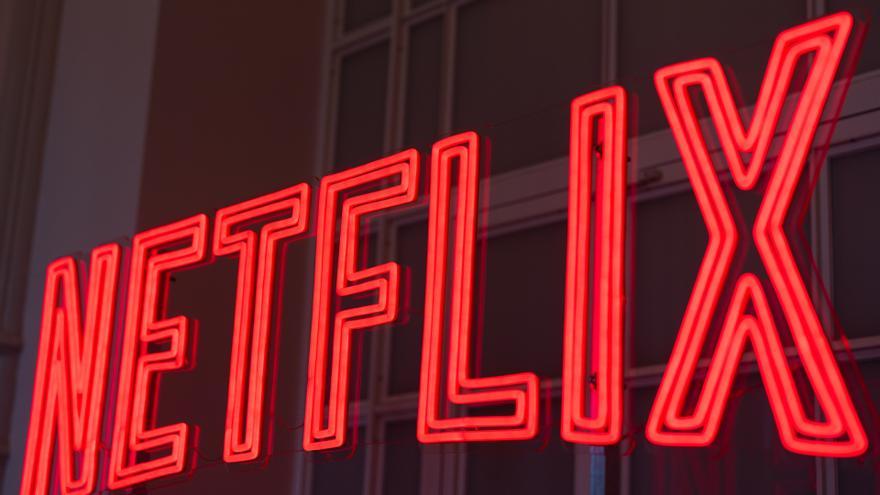 Las acciones de Netflix suben un 9% tras retirarse de la puja por Warner