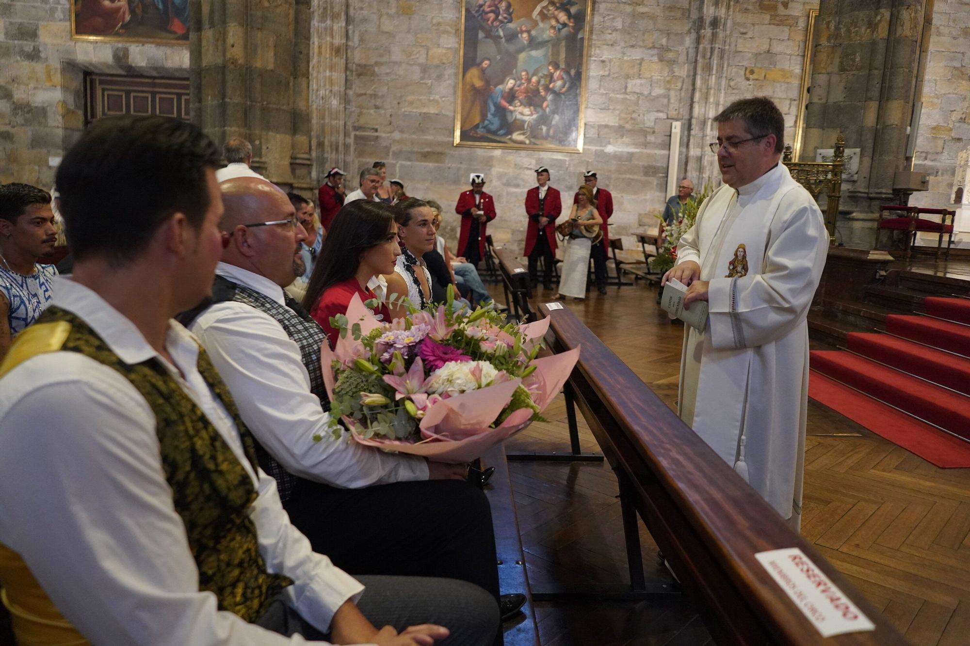 En imágenes: La apertura oficial de las barracas y la ofrenda floral a la Amatxu de Begoña por parte de los circenses