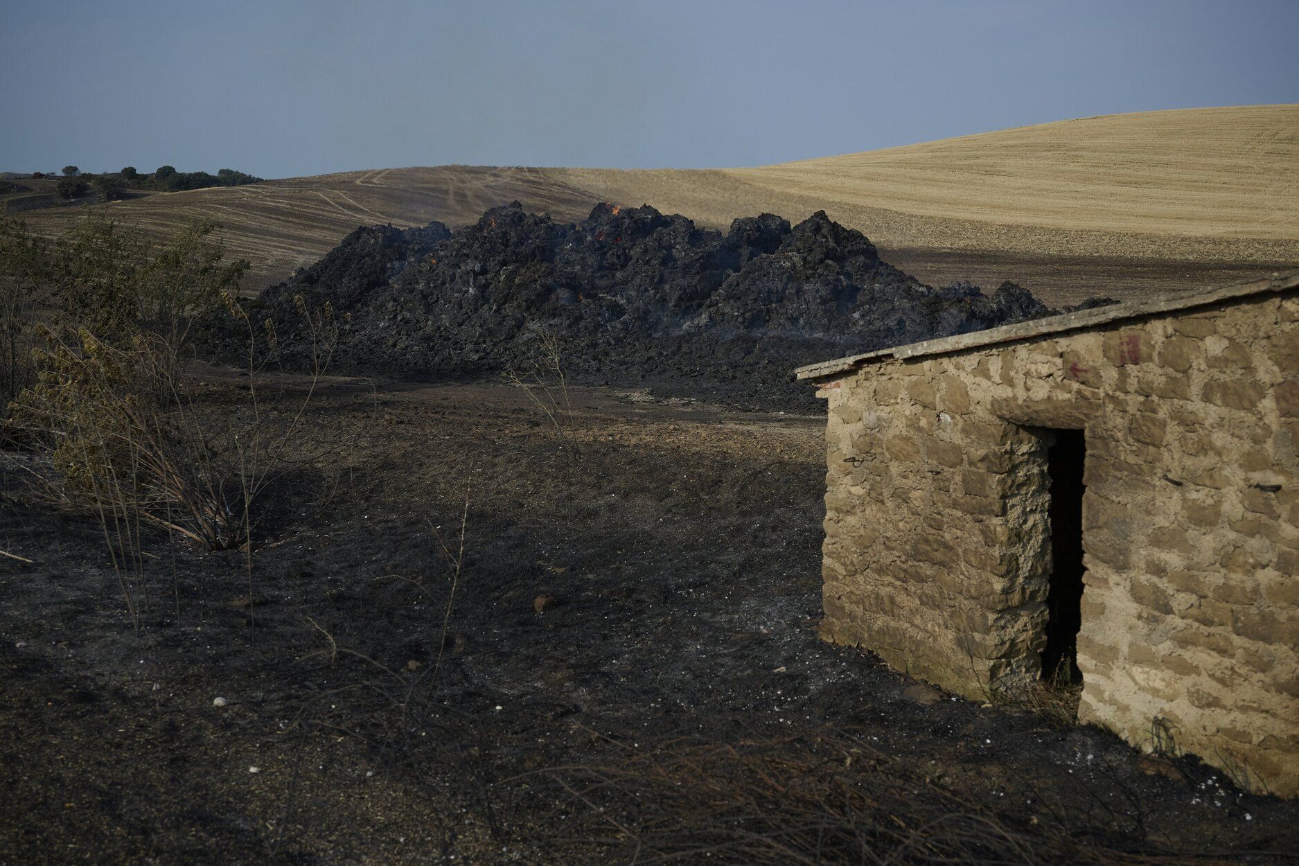 Imágenes de la zona afectada por el incendio en Enériz