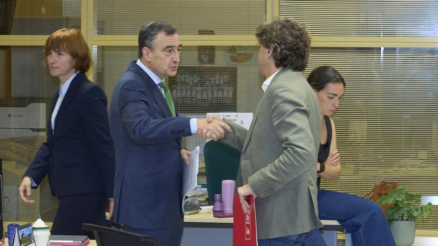Esteban y Andueza minimizan sus discrepancias y ensalzan la unidad del Gobierno Vasco