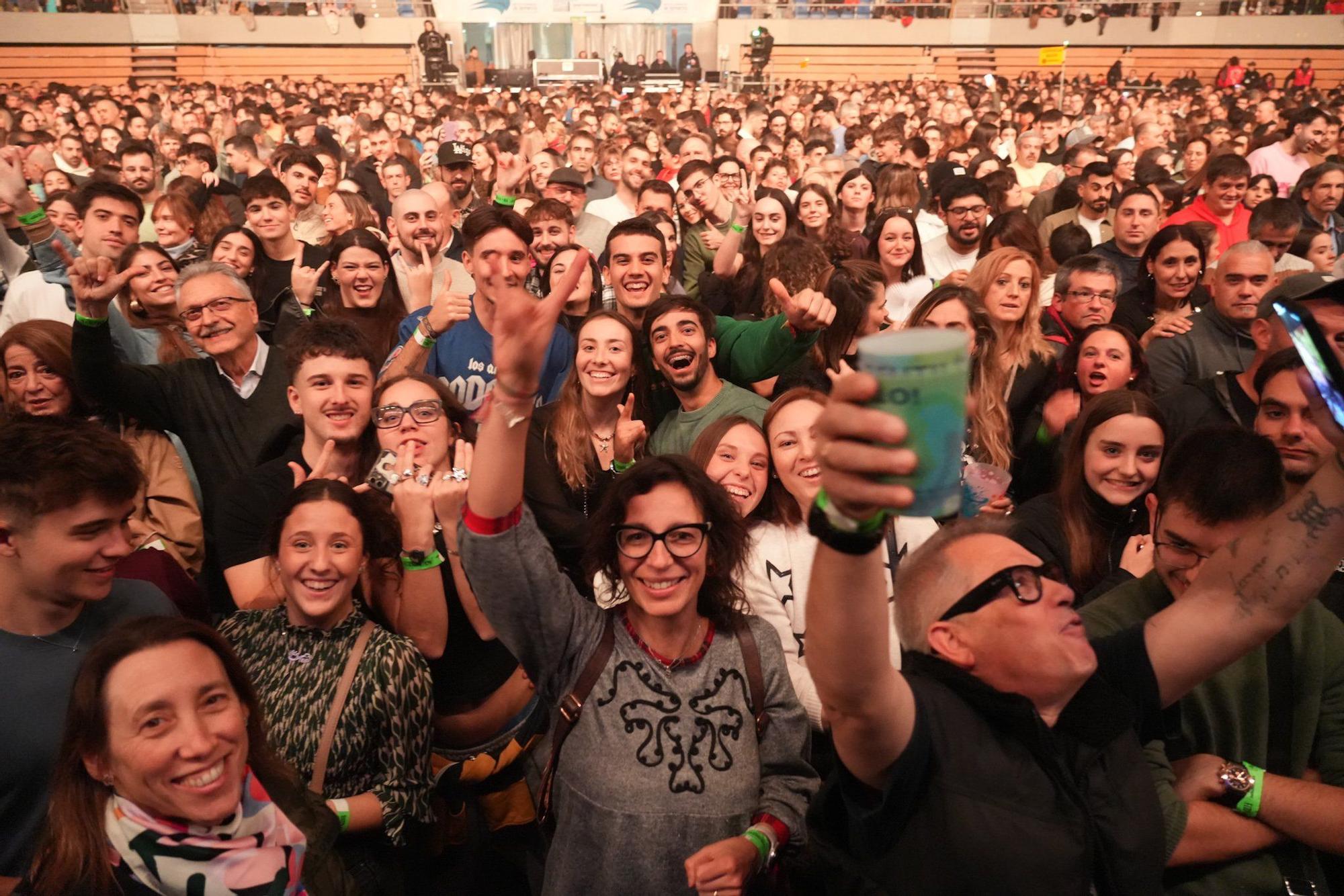 En imágenes: así ha sido en inicio de la gira de Fito&Fitipaldis