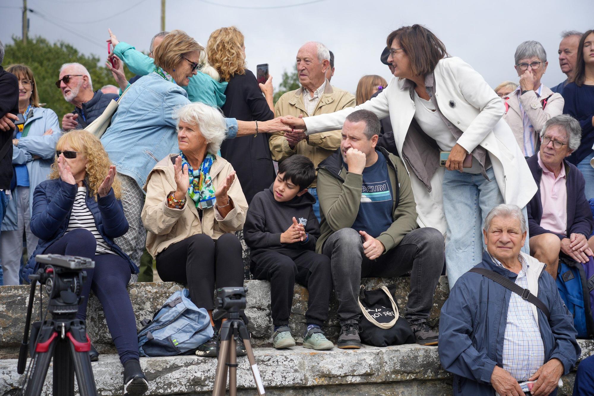 En imágenes: Homenaje a los pueblos desaparecidos por el embalse de Ullíbarri-Gamboa