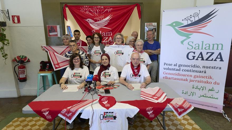 500 litros de agua por una camiseta: la campaña solidaria de San Fermín que ayuda a Gaza en plena ola de calor