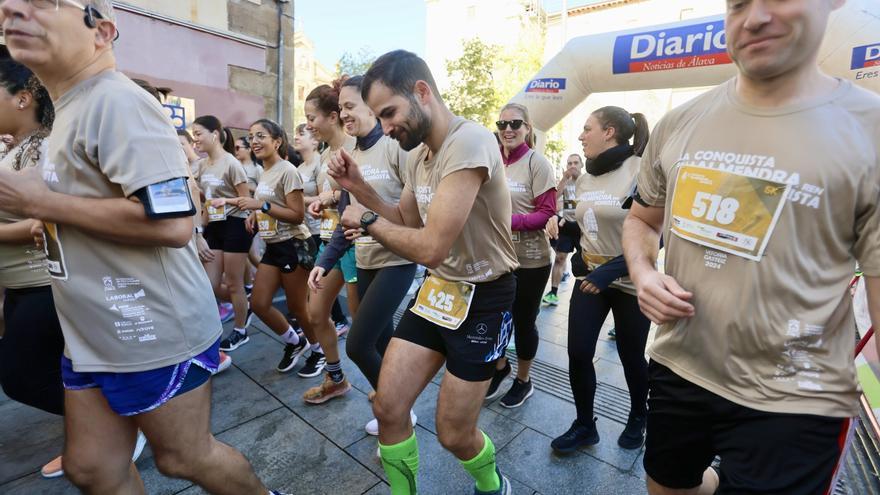 Más de mil atletas conquistan la Almendra Medieval este domingo