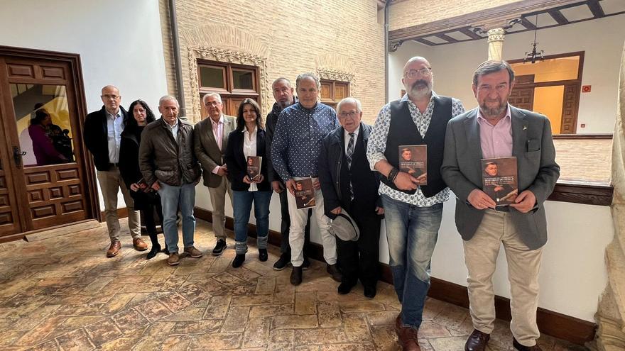 Diego de Estella, descrito por varios 
de sus paisanos