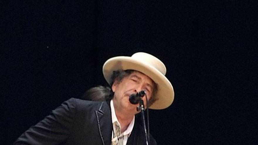 Zaitegi Saria martxan jarri da berriro, Bob Dylan euskaratzeko