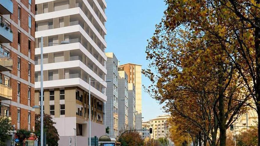 Abaurrea defiende la reforma del edificio de Telefónica: "Es un buen proyecto y va a seguir adelante"