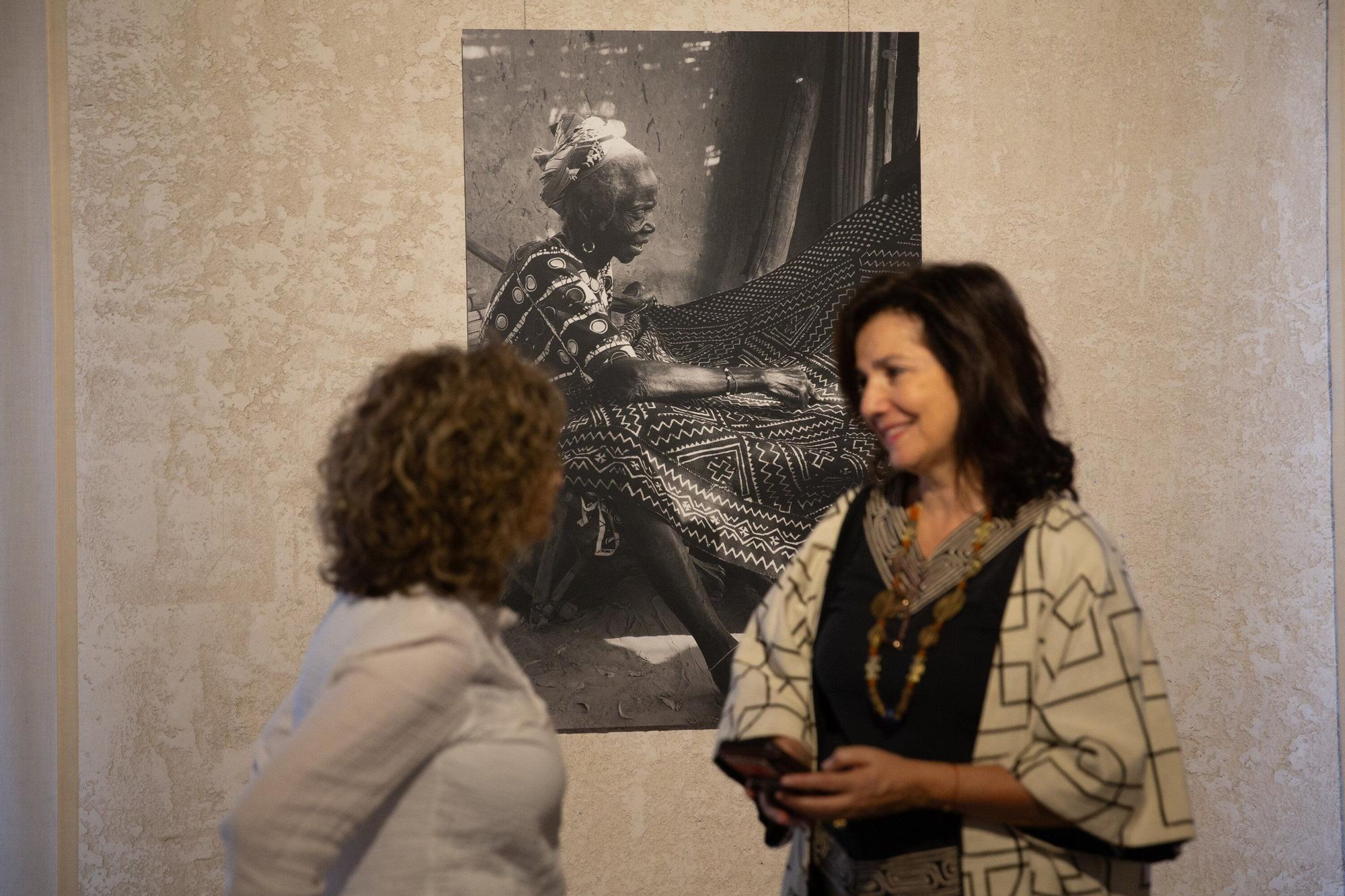 Fotos de la exposición de &#039;La herencia del Bogolanfini&#039; en el Palacio del Condestable