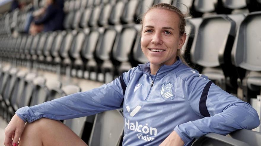 Klára Cahynová: &quot;Quiero ganar la Copa o entrar en la Champions&quot;