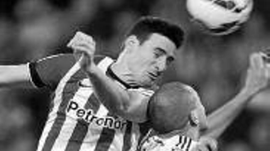 Aduriz anima la liga