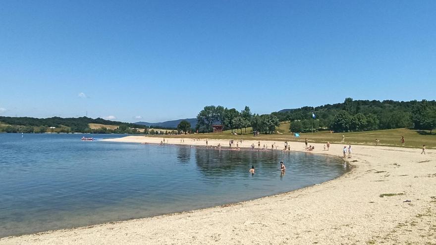 Descubre la belleza de las playas de Álava: un plan ideal para disfrutar el verano