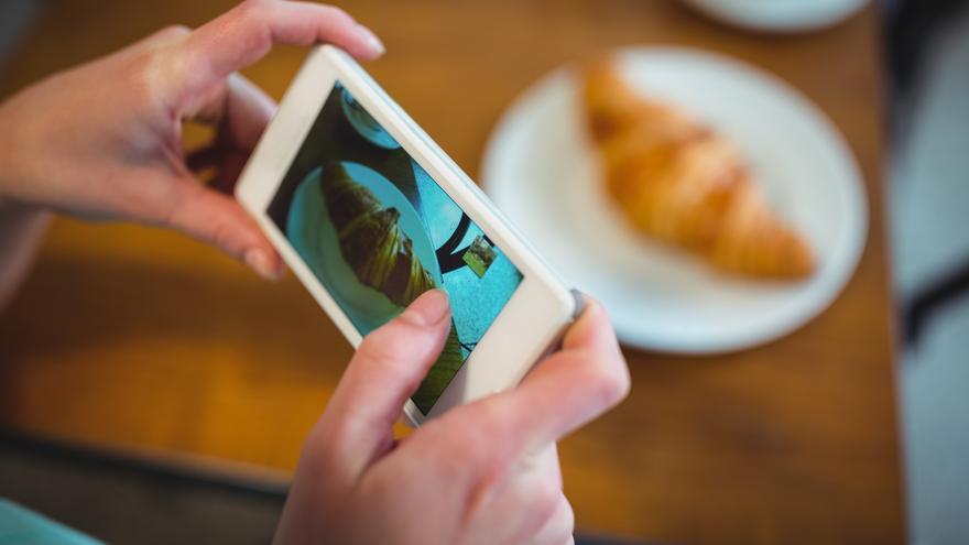 El truco de WhatsApp que pocos conocen: tres cámaras en una sola app