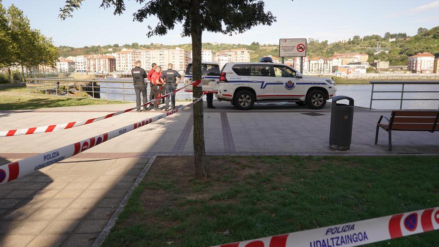 Hallan el cuerpo sin vida de una mujer flotando en la ría en Barakaldo