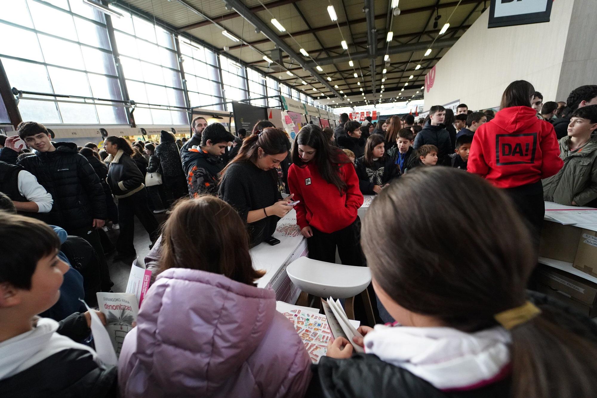 Durangoko Azoka: abre la cita cultural más importante con el Ikasle Eguna