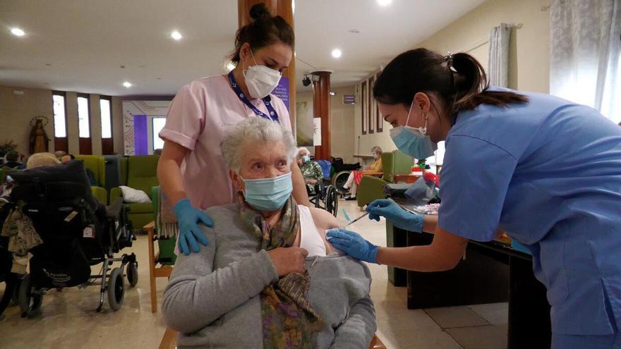 El Constitucional avala vacunar contra la covid a los enfermos que no puedan dar su consentimiento