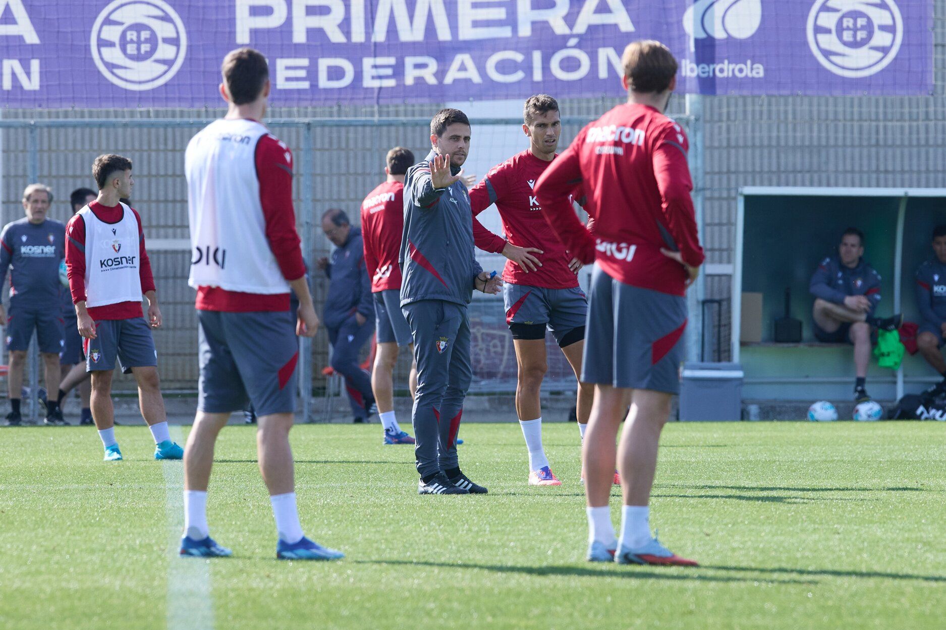 Fotos del entrenamiento de Osasuna (27/09/