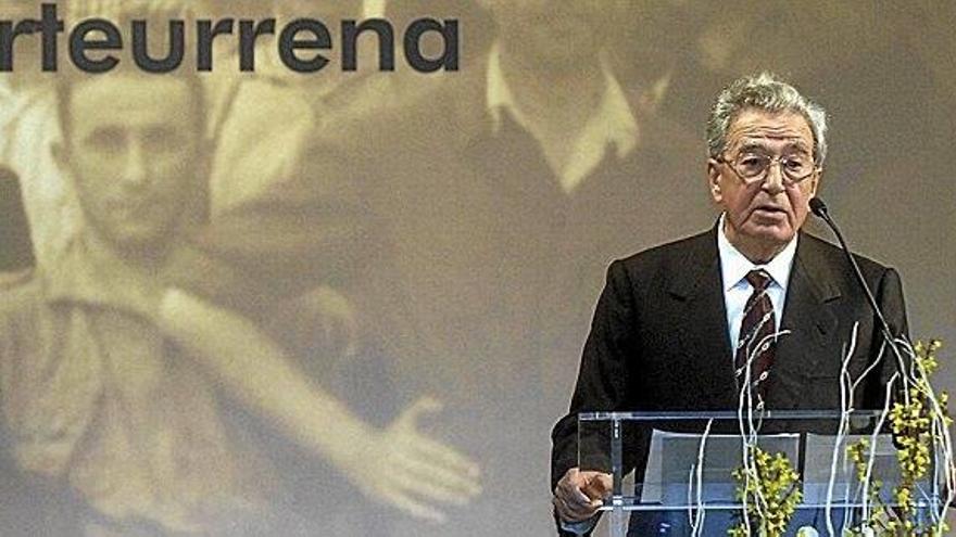 Alfonso Gorroñogoitia, en una intervención con motivo del 50º aniversario del Grupo Mondragon en 2009.