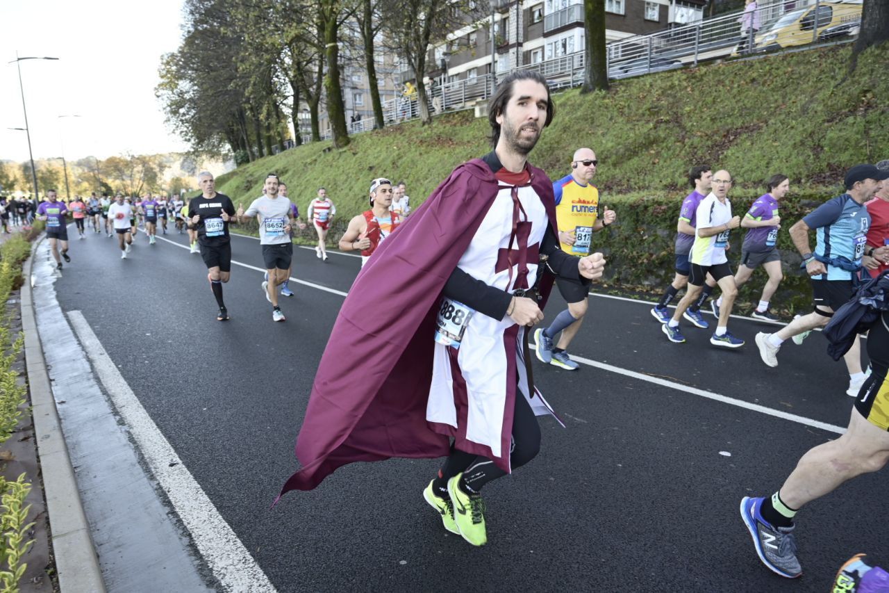 Ilusión y concentración en la salida de la Behobia-San Sebastián