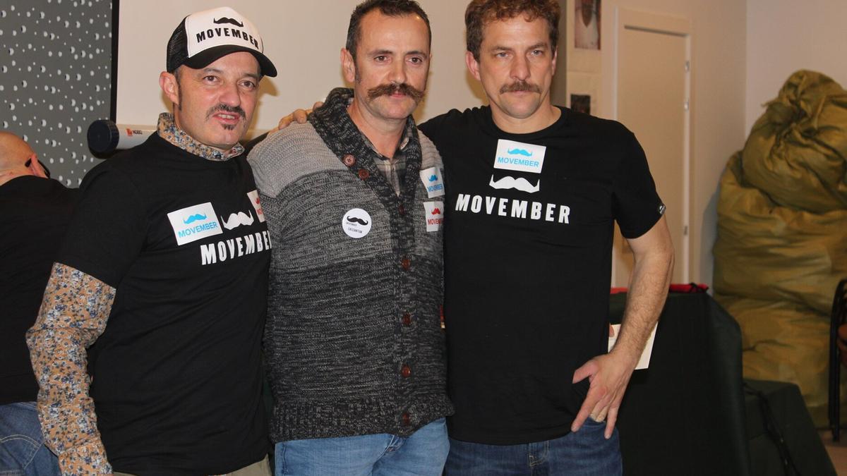 En el centro Patxi España ganador del concurso.