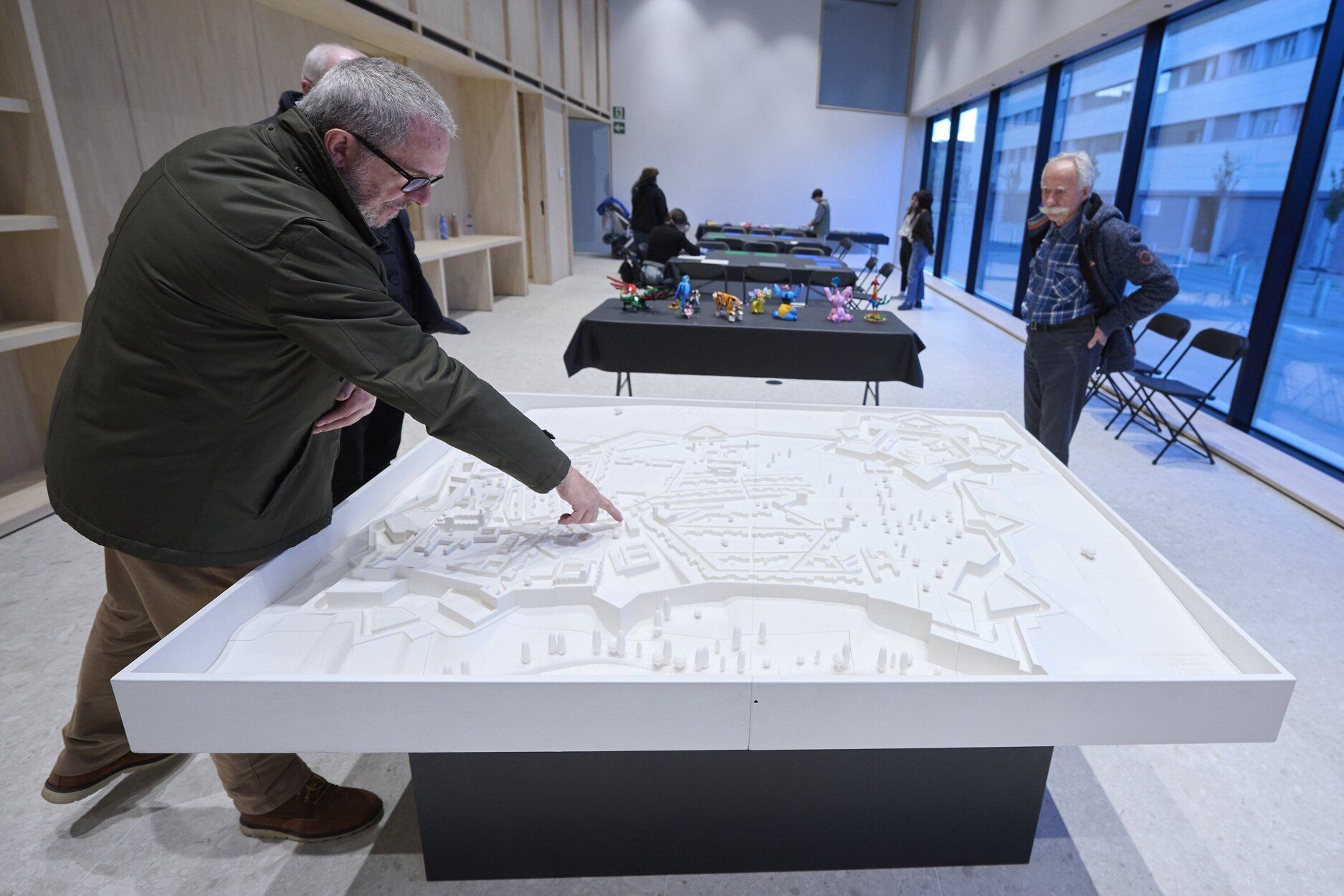 Imágenes de la inauguración del Civivox Pompelo