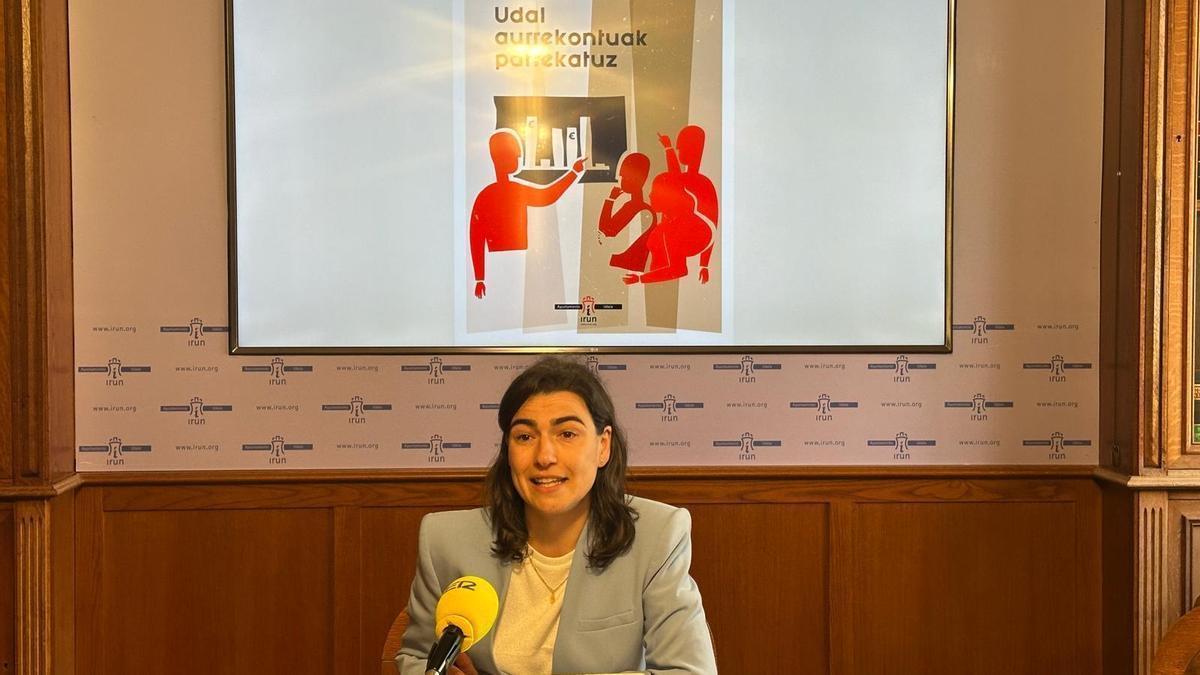 Nuria Alzaga en una comparecencia / N.G.